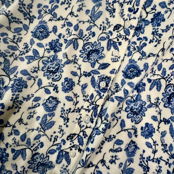 Croft & Barrow Blue and White Artistic Cardigan - Picture 5 of 5